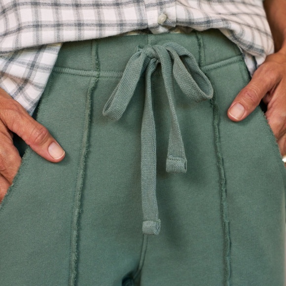 NWOT Frank & Eileen Eamon Joggers – Moss – Women’s (Size S) - Picture 3 of 7